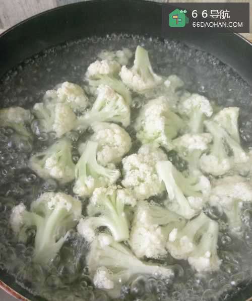 菜花炒腊肉的做法